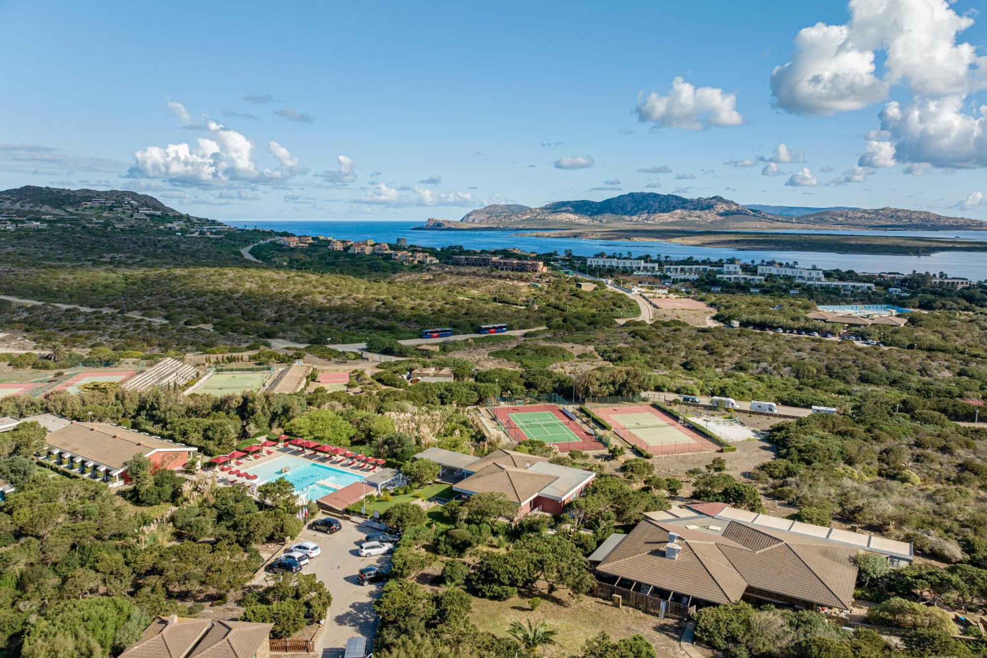 Club Esse Sporting Hotel สตินติโน ภายนอก รูปภาพ